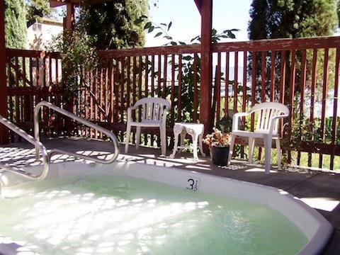 Lakeport The Mallard House Inn מתקנים תמונה